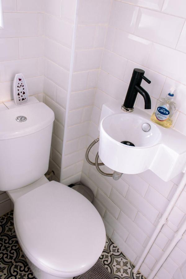 4 Bedroom Near Centre 2-min Walk To Metro !! Business & Family Friendly!! * Londra